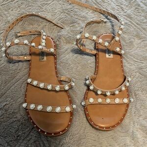 Steve Madden Pearl Sandals
